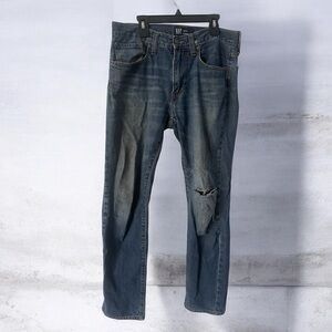 GAP Men's Classic Blue Straight Jeans